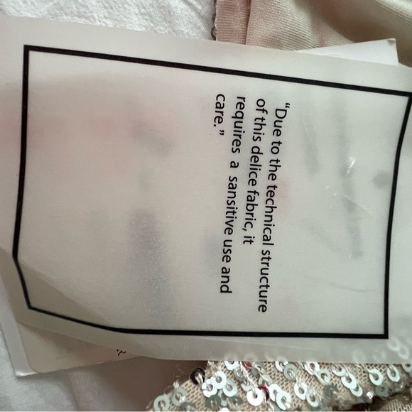 In The Mood For Love Sequence Sexy Gold Top - Picture 11 of 14